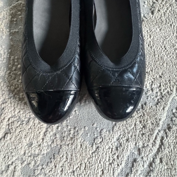 Stuart Weitzman Cap Toe black Ballet Flats leather Quilted Stretch 9.5 - Picture 5 of 14